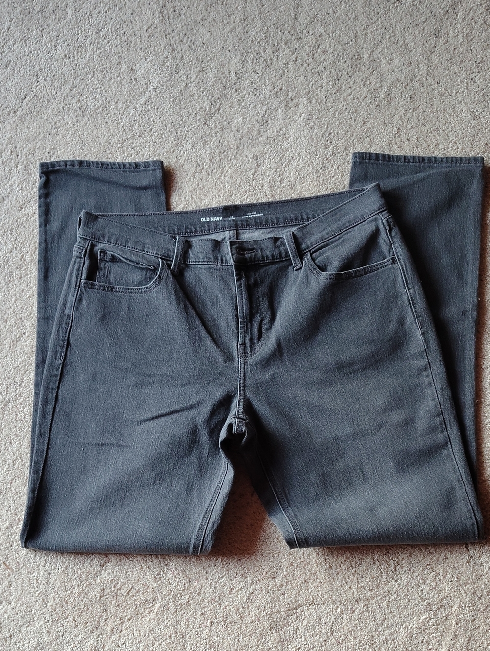 Old Navy Women's Charcoal Boyfriend Jeans 12 LONG